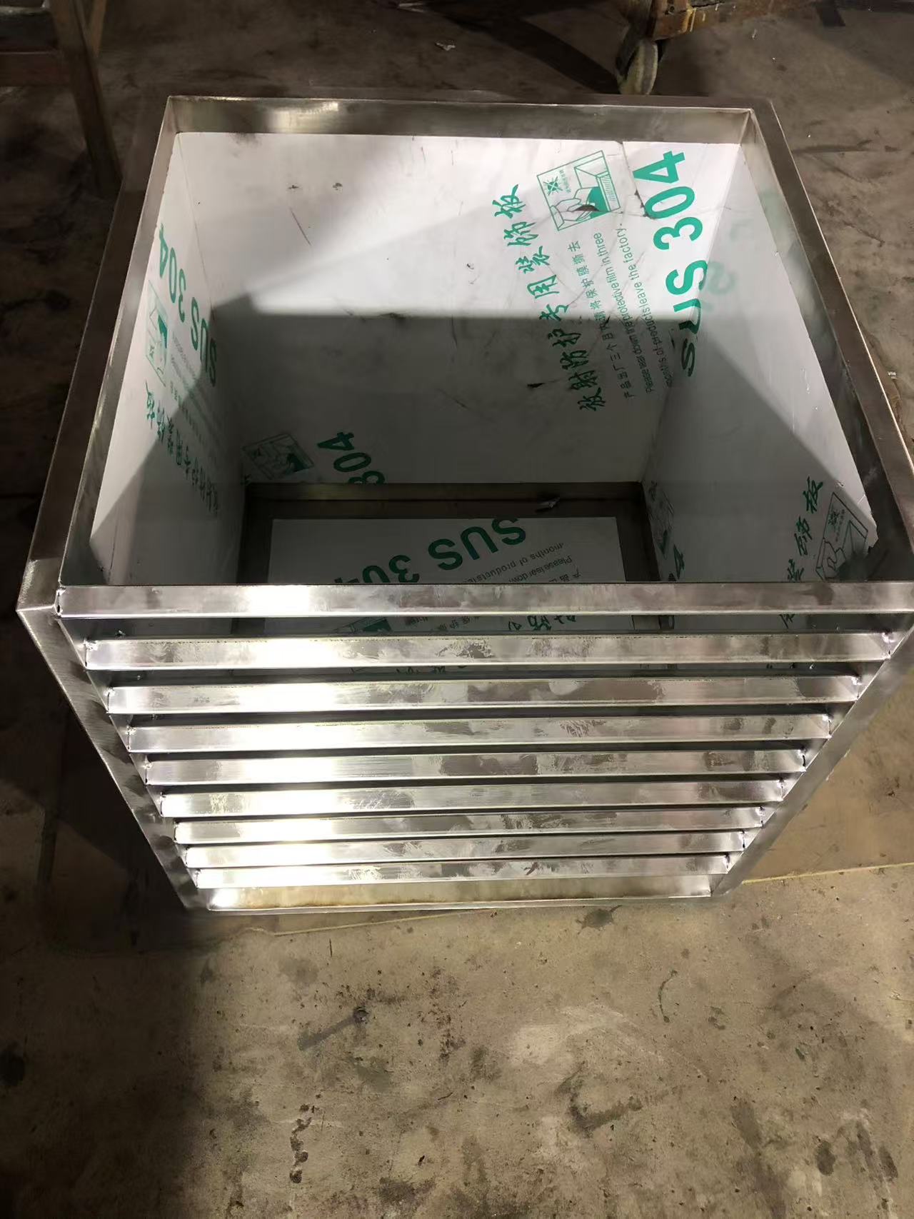 铅通风罩3.jpg 铅通风罩3.jpg